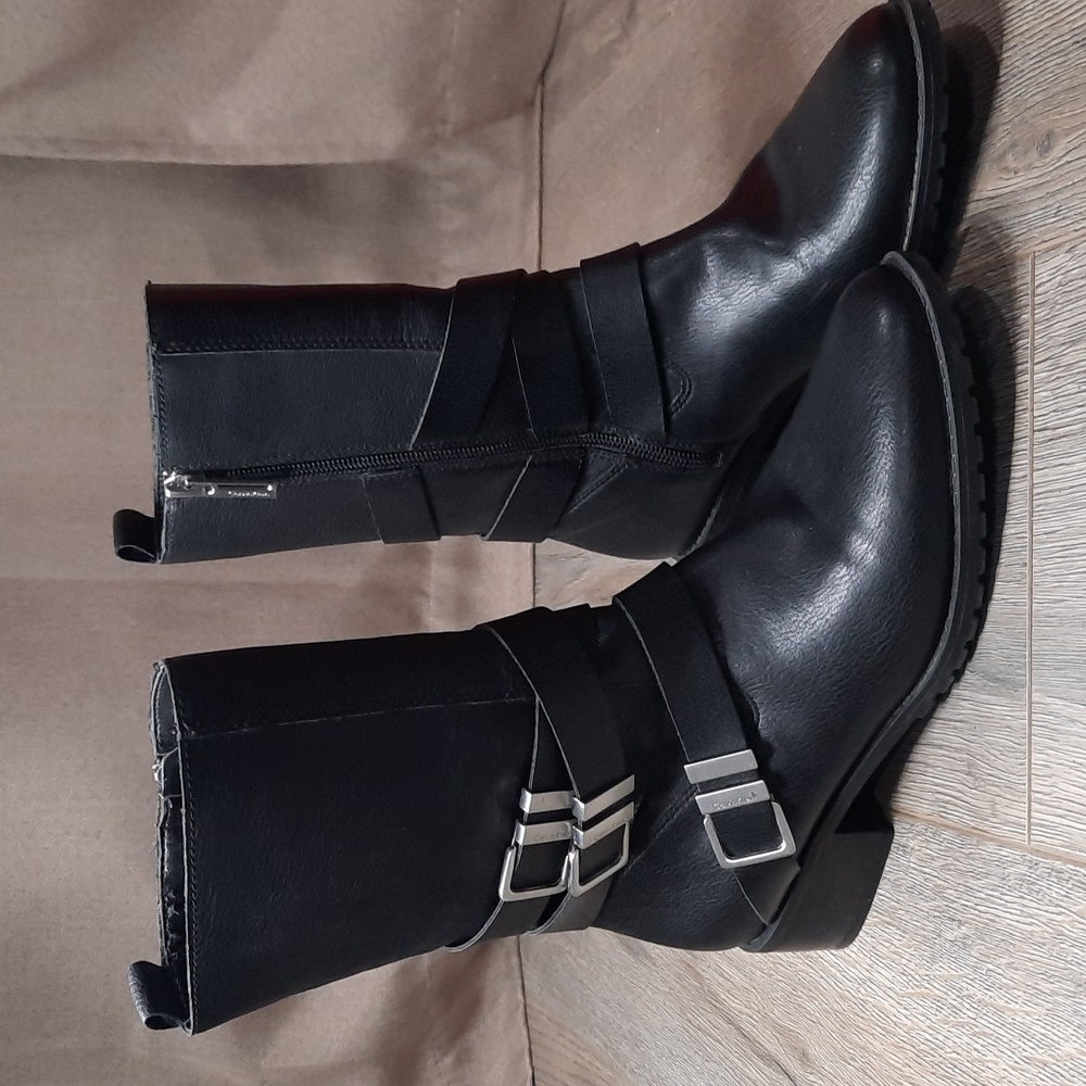 Calvin Klein black Rochelle boots, size 6